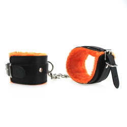 Generique Kit Bondage 7 Pièces Noir/Orange
